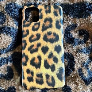 Leopard Case